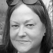 Inese Paklone